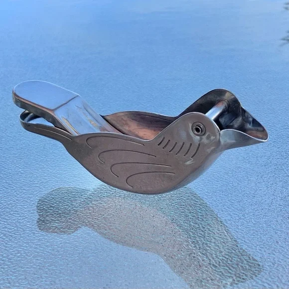 Bird-Shaped Lemon Lime Citrus Wedge Juicer Squeezer Press - Picture 3 of 8
